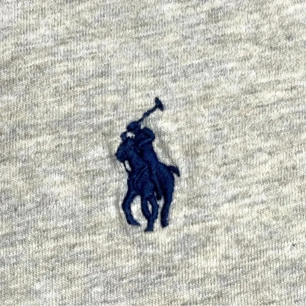 Polo Ralph Lauren Men's Gray T-Shirt - Size M